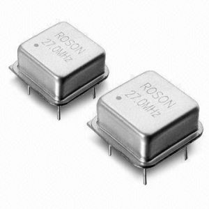 Crystal_Oscillator_with_32kHz__155MHz_Frequency_Range